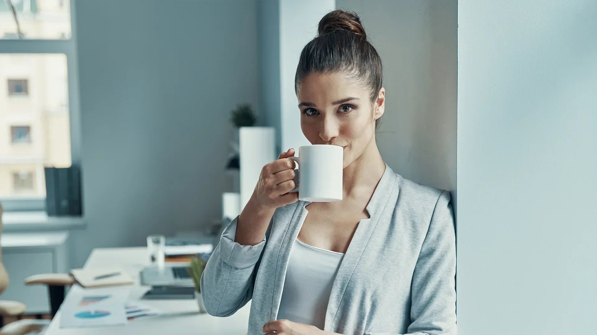 The best corporate gift mugs for US companies in 2026.