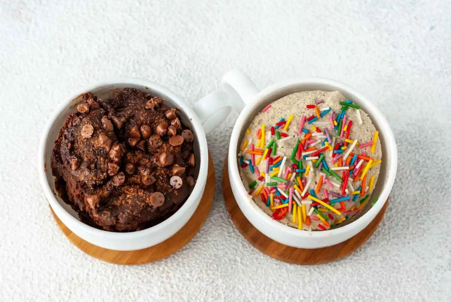 bake-cake-in-any-ceramic-mug